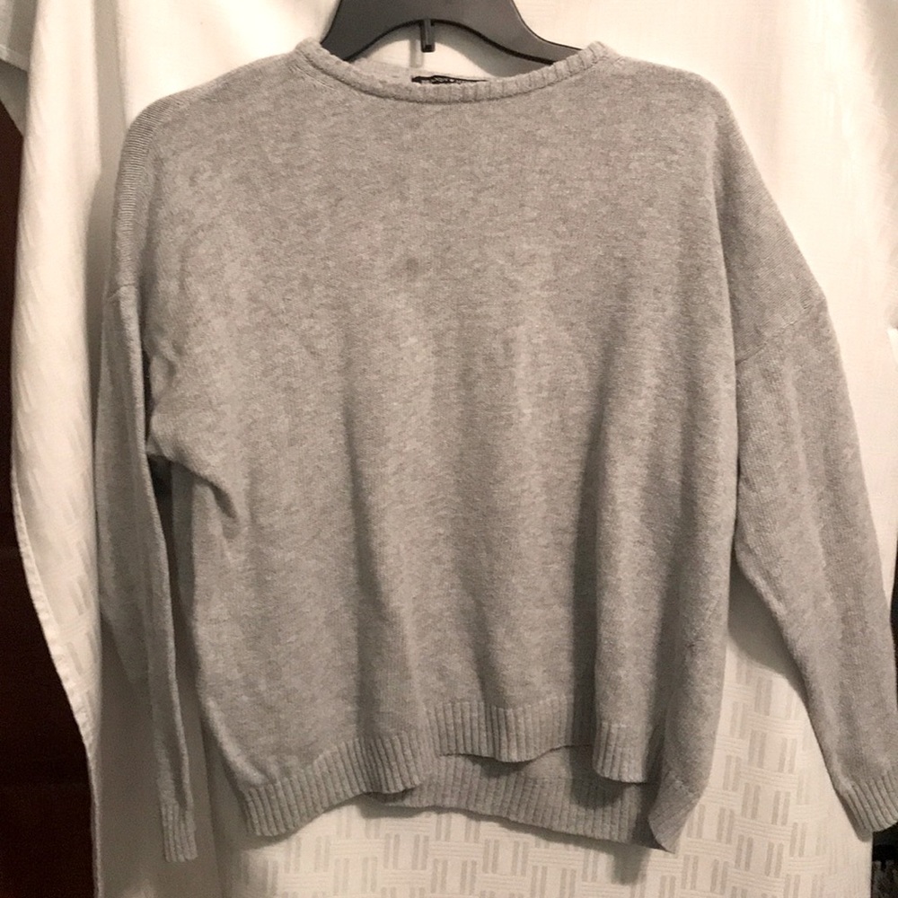 BRANDY MELVILLE Sweater